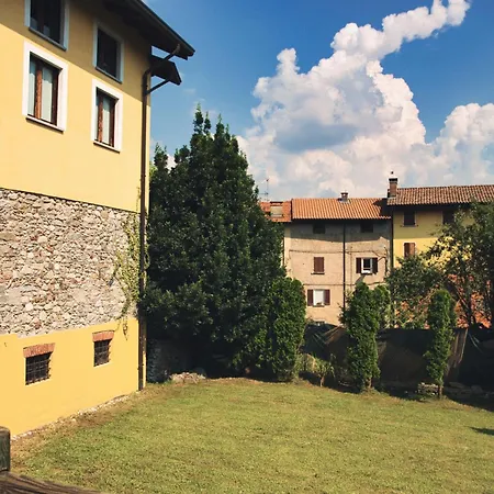 Konukevi Robin's Nest 3*