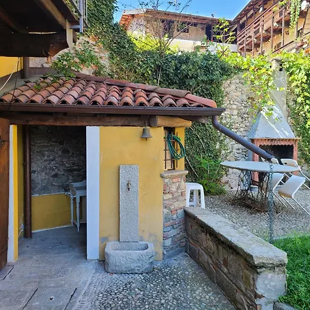 Robin's Nest Konukevi Paruzzaro