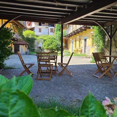 Robin's Nest Guest house *