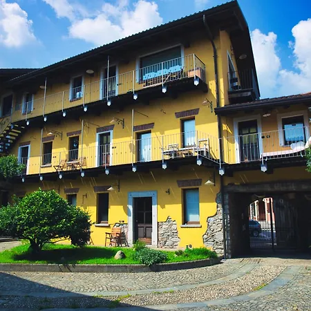 Guest house Robin's Nest 3*