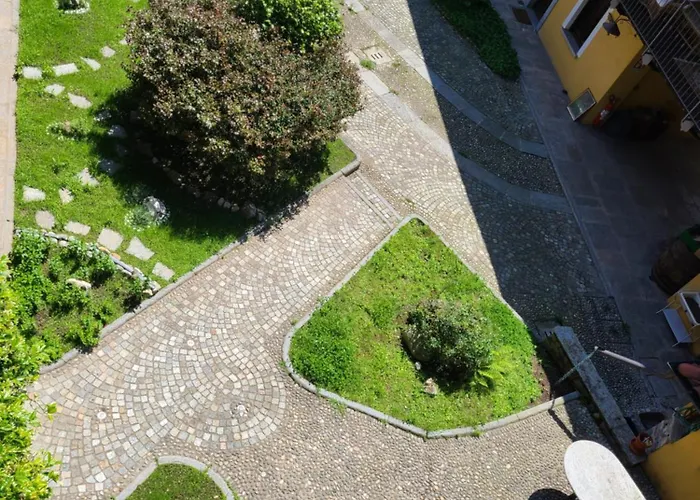 Konukevi Robin's Nest 3*