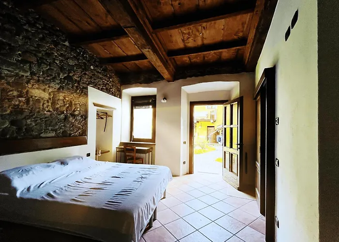 Robin's Nest Konukevi 3*